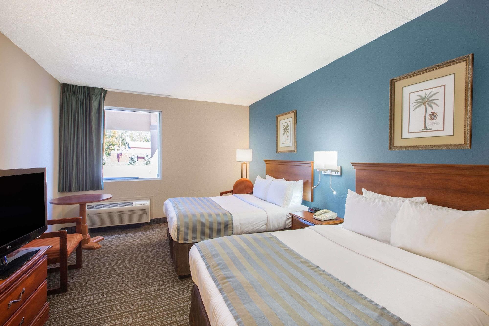 Baymont By Wyndham Bartonsville Poconos Eksteriør billede