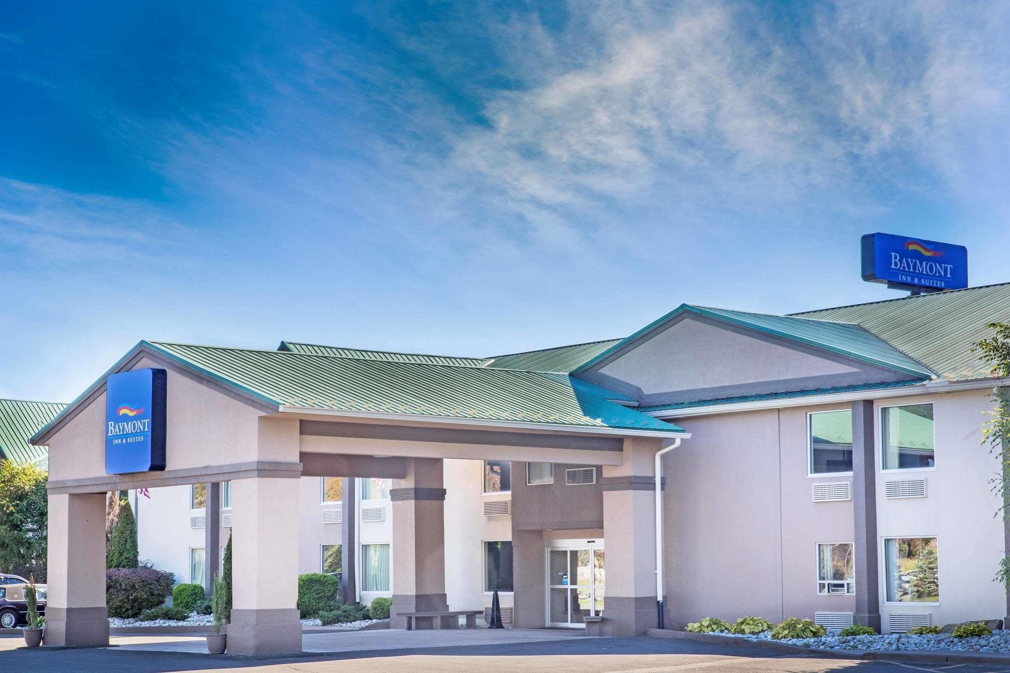 Baymont By Wyndham Bartonsville Poconos Eksteriør billede